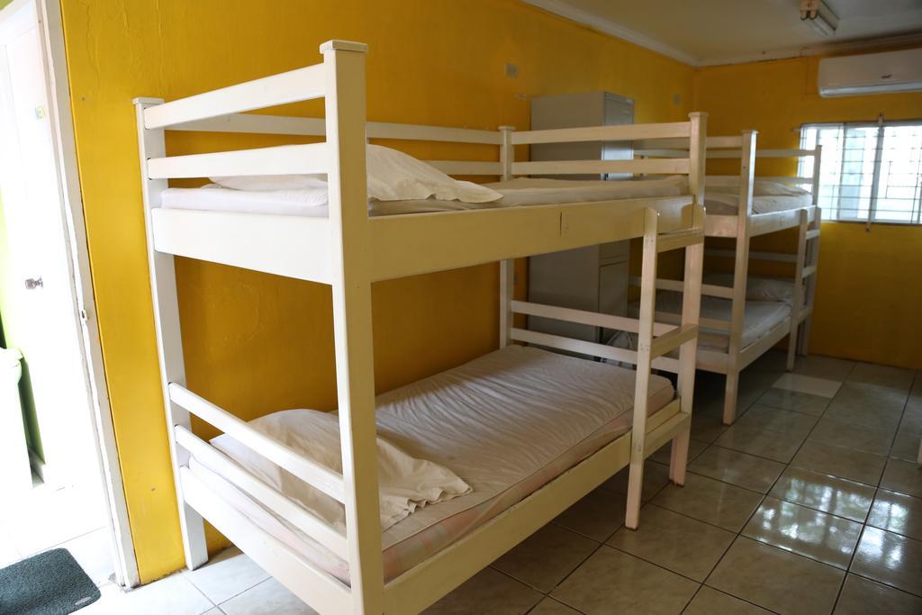 Reggae Hostel Kingston Exterior photo